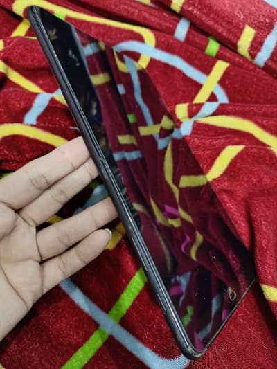 Samsung galaxy Tab A10.5 sim variant