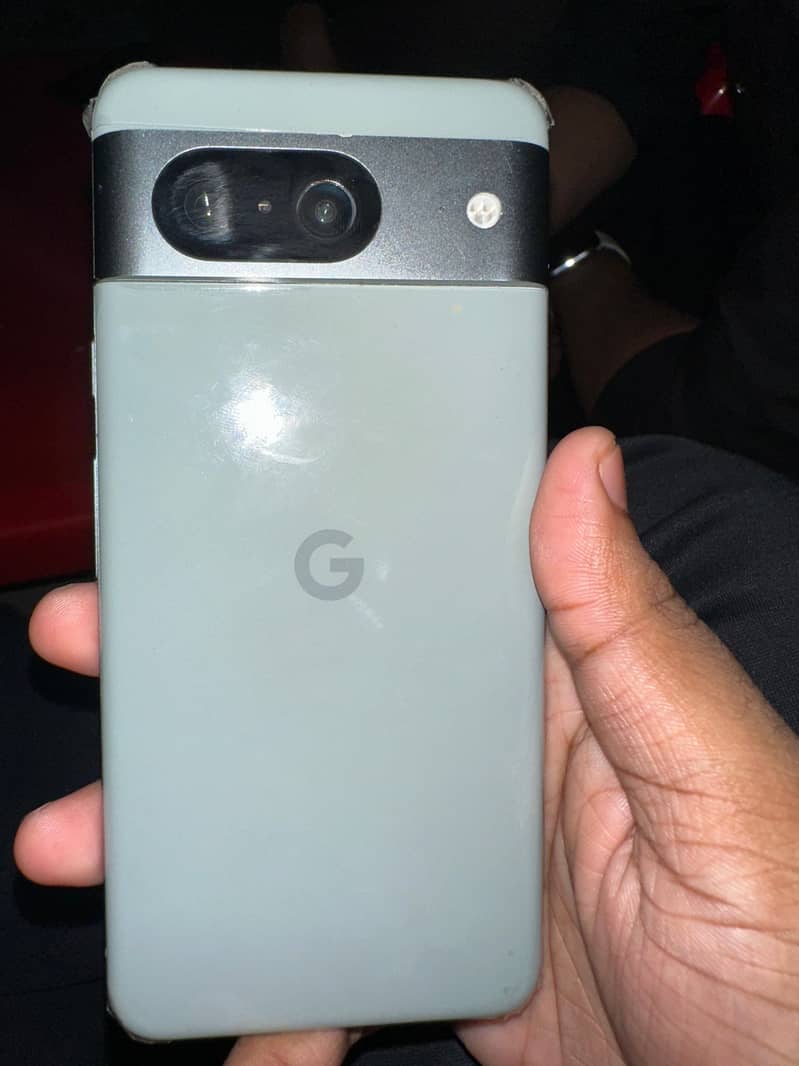 Google Pixel 8 1