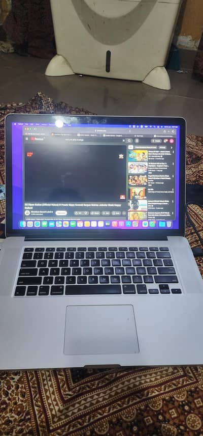 Macbook pro 2015