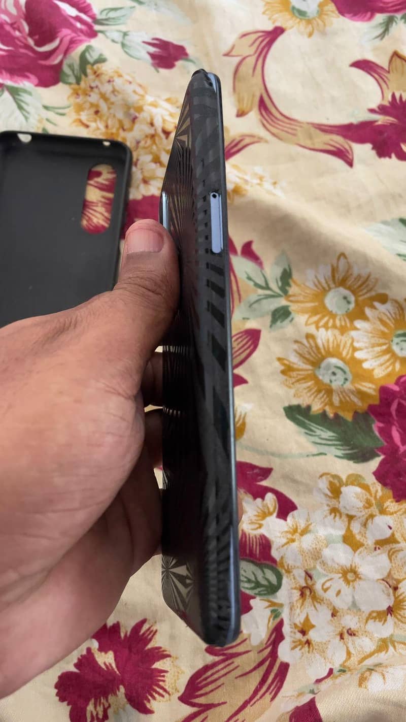 Aquos zero 5g basic 4