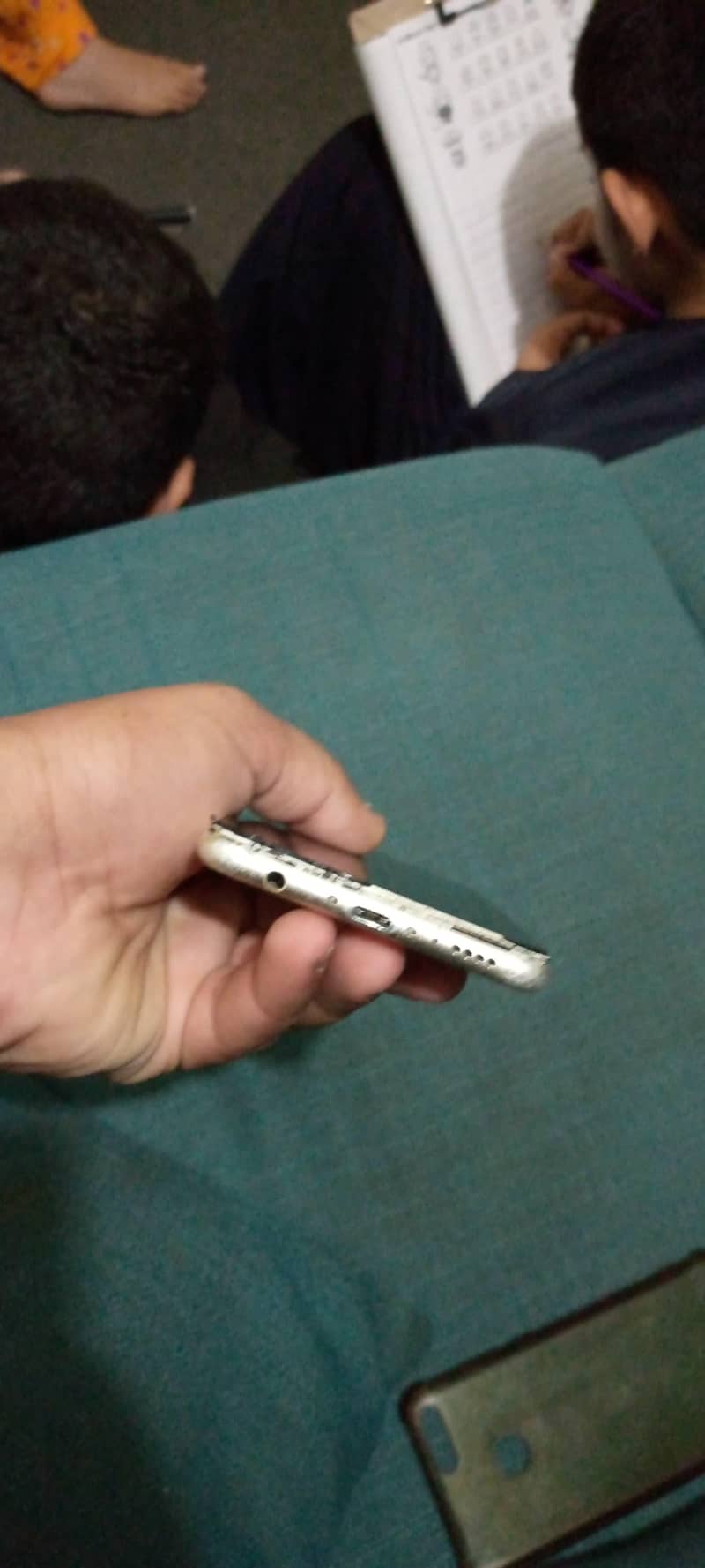 Honor 7X 4