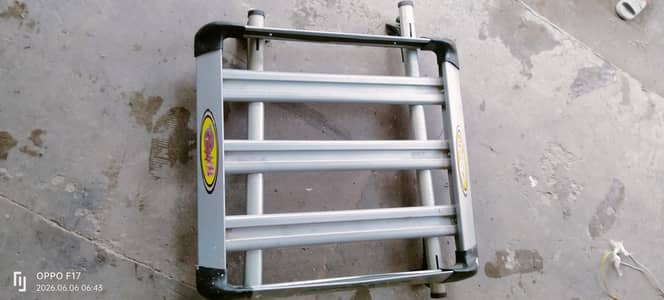 Roof baggage  stand new condition03109659495