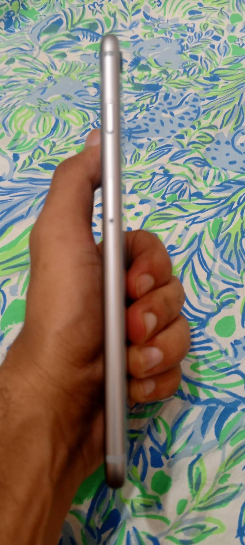 Apple iPhone 6 Plus 4