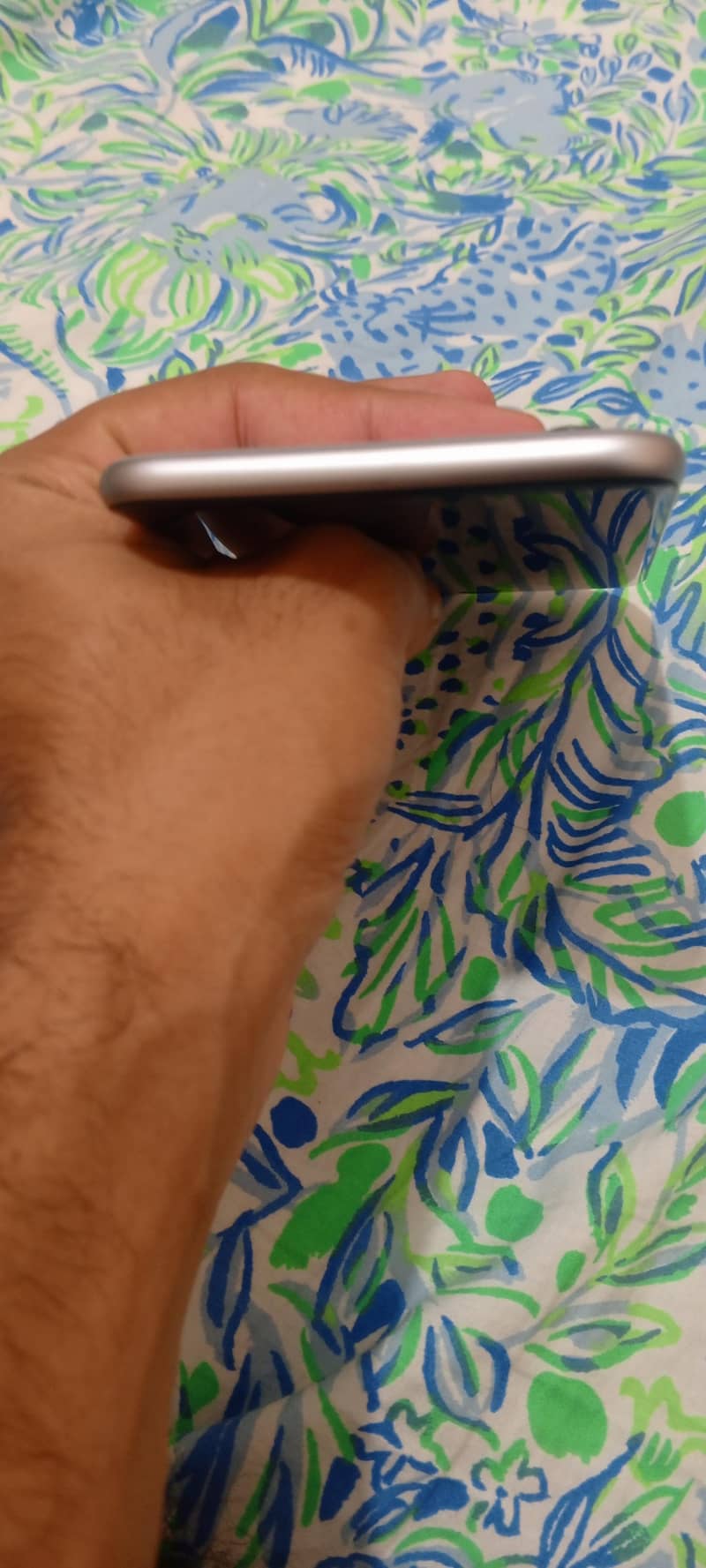 Apple iPhone 6 Plus 5