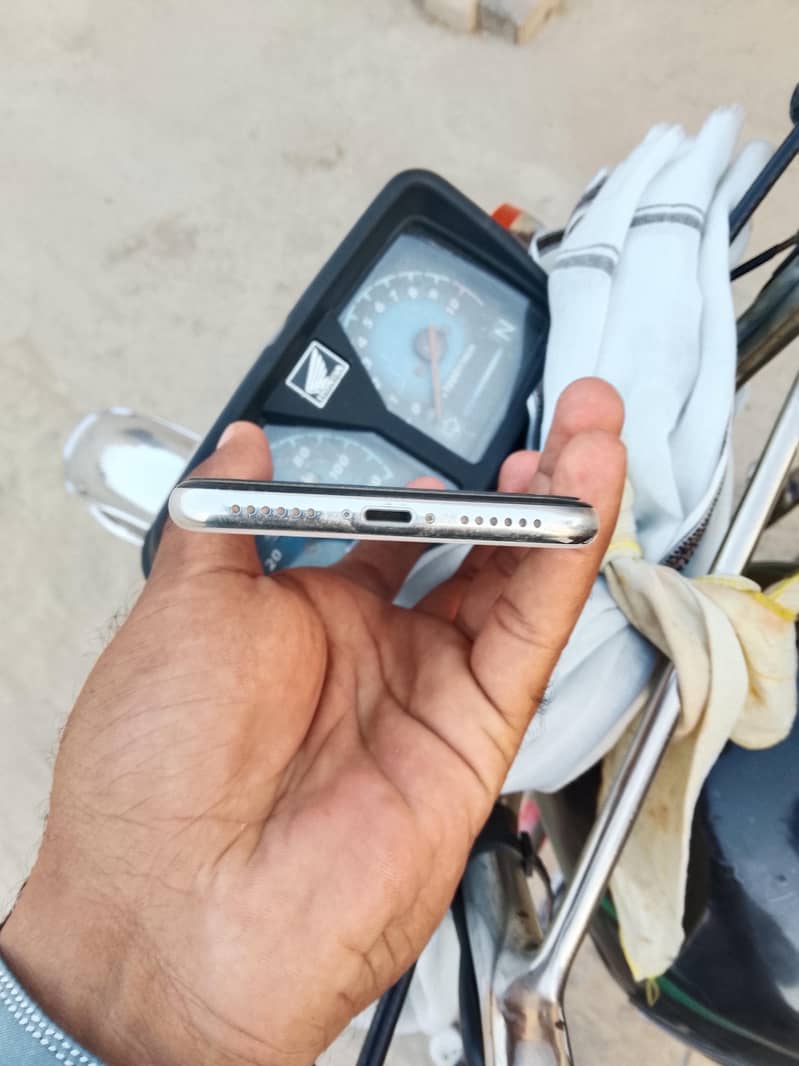Apple iPhone X 1