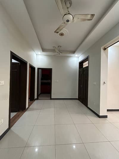 D12/4 5 Marla Upper Portion 2 Bedrooms With Attached Washroom Kitchen During Lounge Laundry Rent Demand 80k