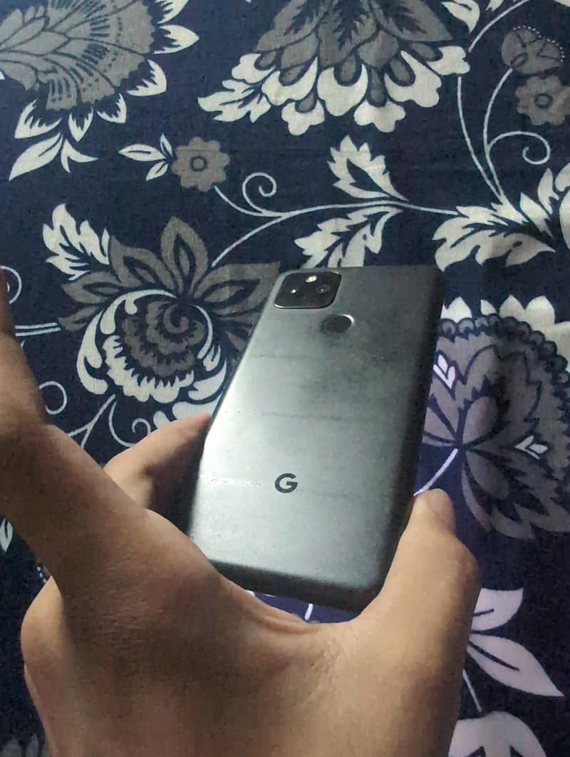 Google Pixel 5 8