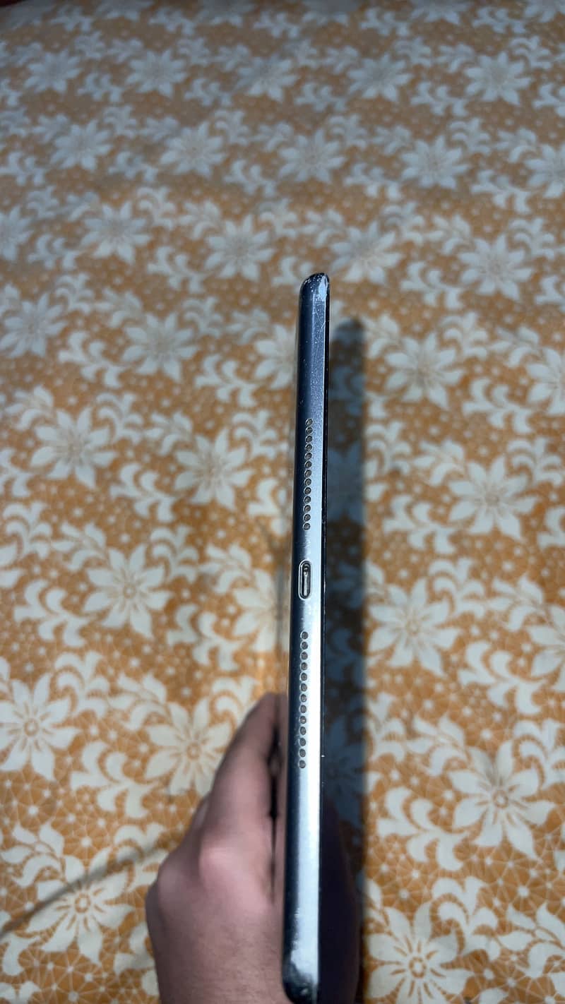 iPad 9th Generation 4