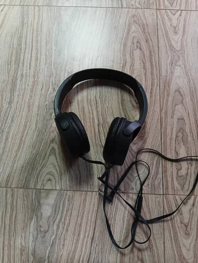 Headphone