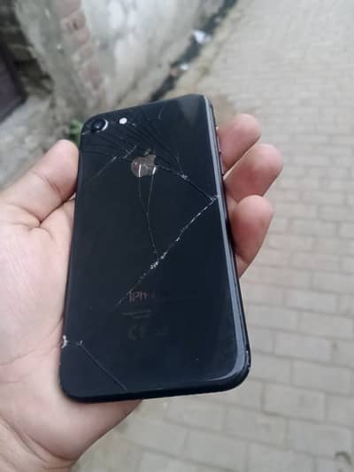 iPhone 8 Plus ju pesse likhe hn wohi final hn