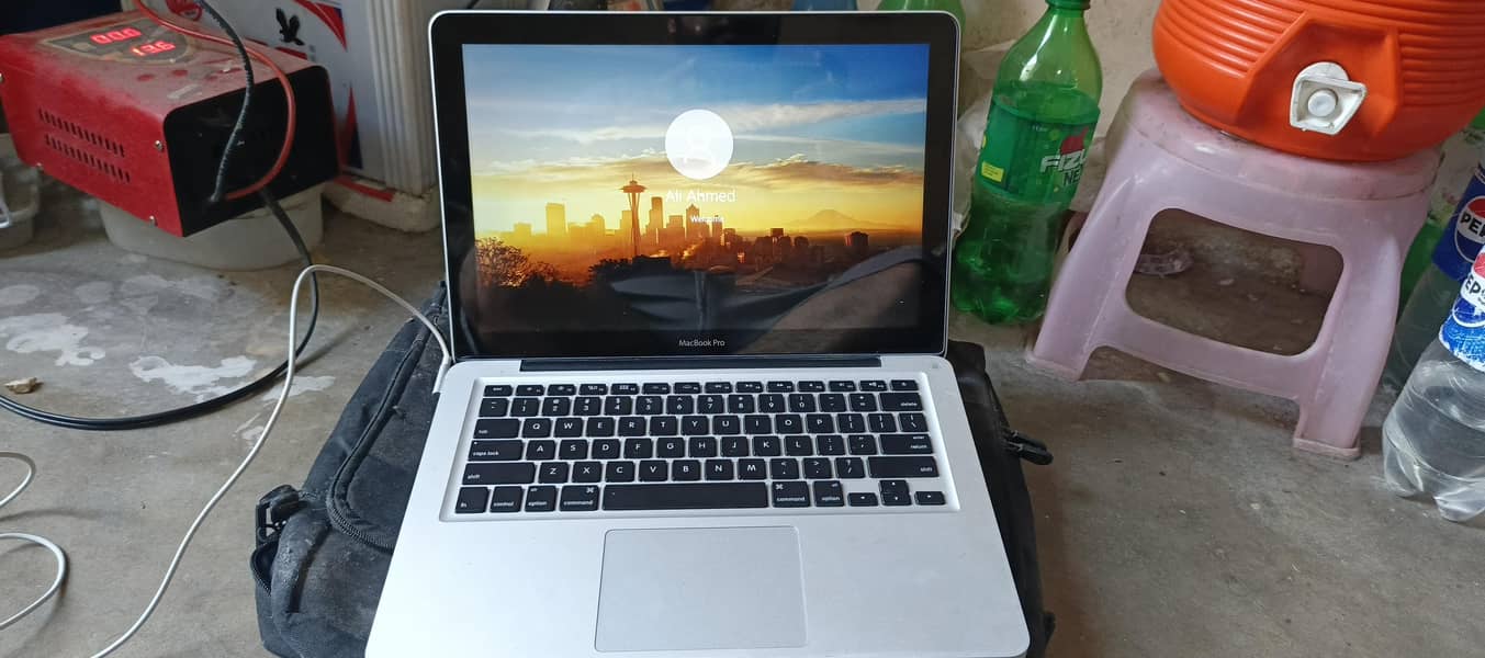 mac book pro 2012 1