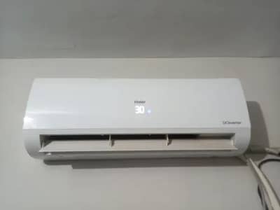 Haier 1.5 Ton AC/DC Triple inventor