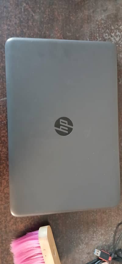 I am selling my Hp 250G5