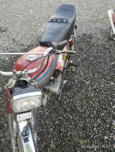 unique 24 model