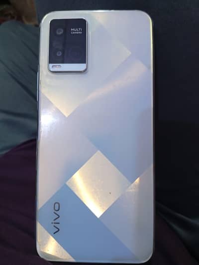 Vivo Y21