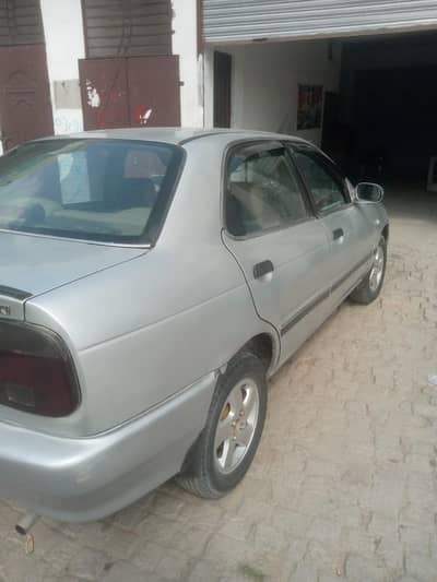 Suzuki Baleno 2002