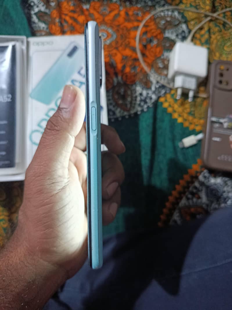 OPPO A52 1