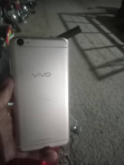 Vivo Y55A