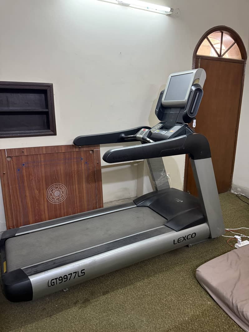 Lexco Treadmill 1