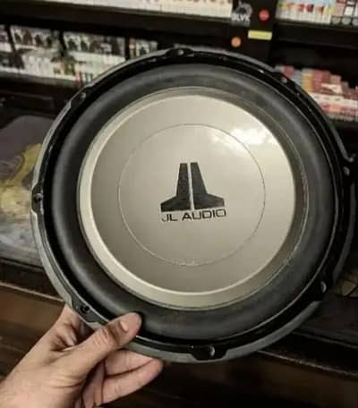 JL Audio 12 W1 V2.4 Sub Woofer