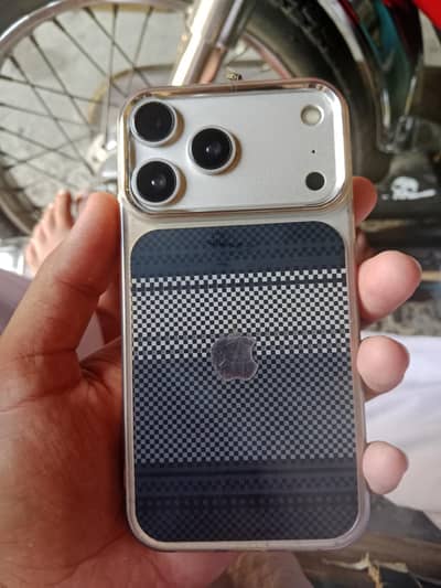 Apple iPhone XR