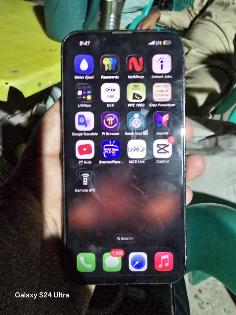 Apple iPhone 13 Pro 1