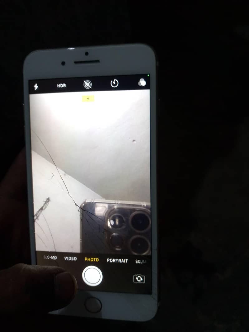 Apple iPhone 7 Plus 1