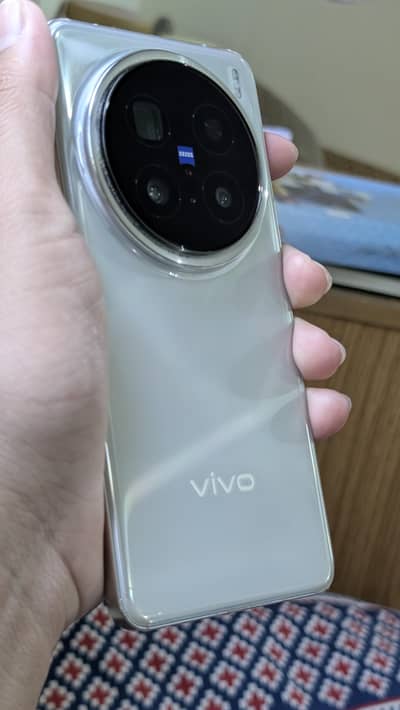 Vivo x200 Pro