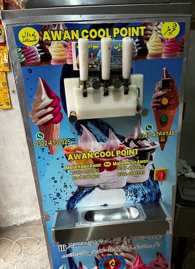 BRAND NEW 2 Lever Soft Serve Ice Cream Machine Currently Running.