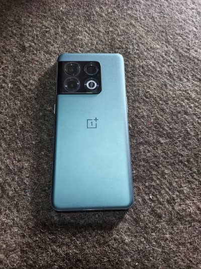 One Plus 10 Pro