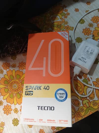 Tecno spark 40 Pro
