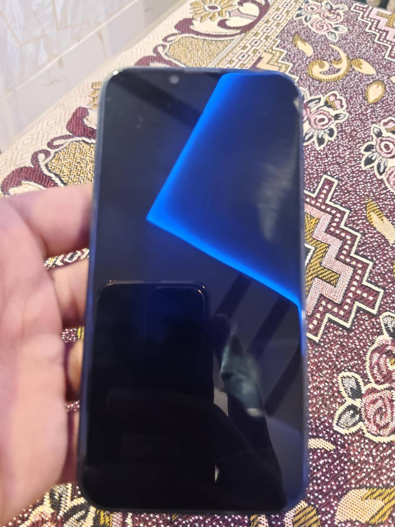 Apple iPhone 14 6