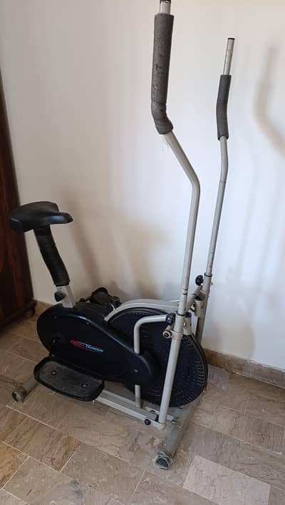 Elliptical Cross Trainer Exercise Machine for Sale – Good Condition