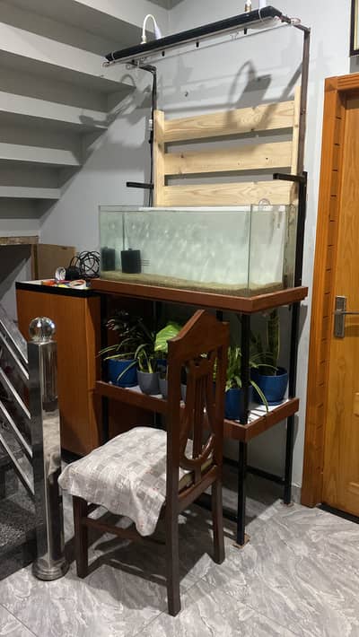 Aqurium 3feet for sale just aqaurium