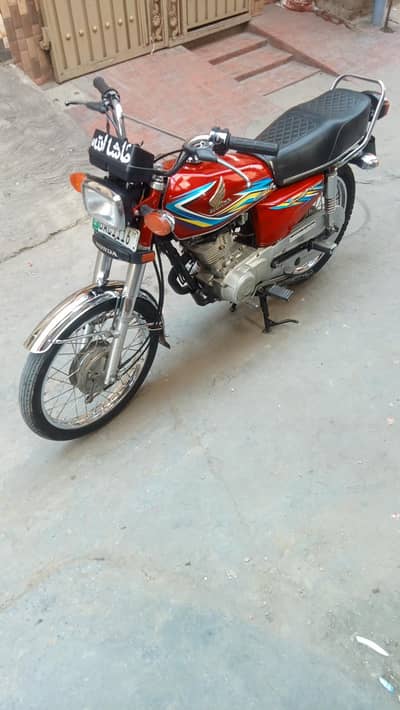 Honda 125 2017/2018 model total genuine