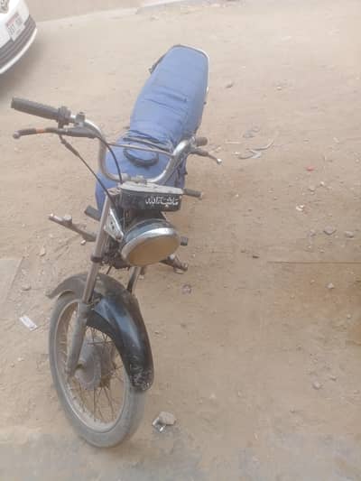 Honda CD 100 (Read Description)