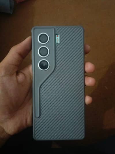 Tecno CAMON 40 Pro