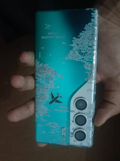 Tecno CAMON 40 Pro