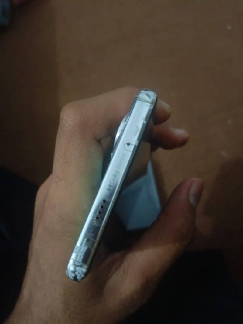 Tecno CAMON 40 Pro 5