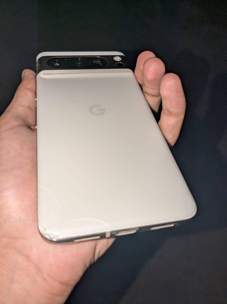 Google Pixel 8 Pro 1