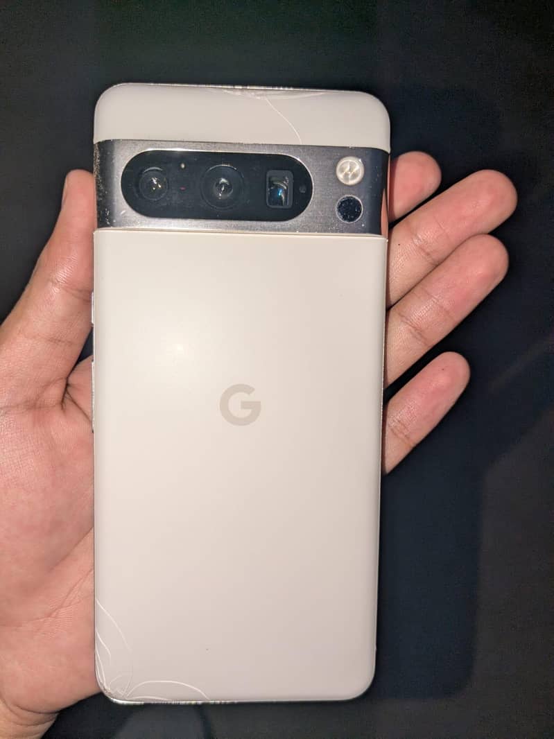 Google Pixel 8 Pro 2