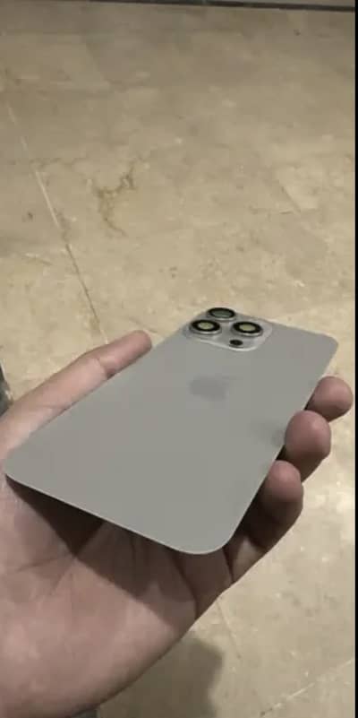 iPhone 15 Pro Max back original