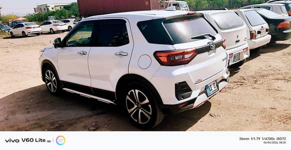 Daihatsu Rocky 2019