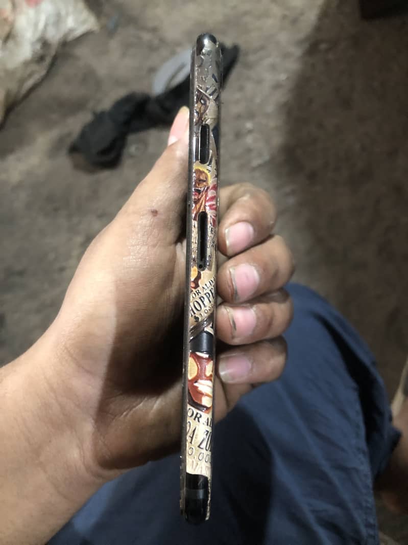 Apple iPhone 7 1