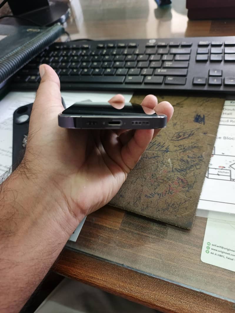 iphone 14 pro 2
