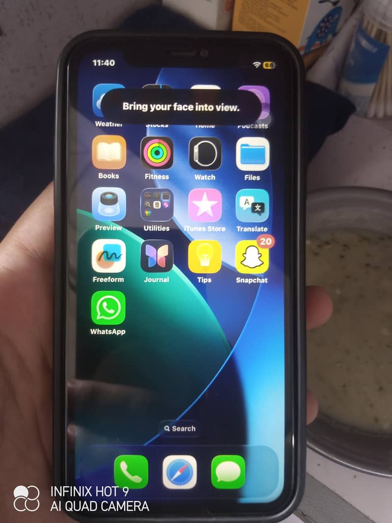 Apple iPhone 11 9