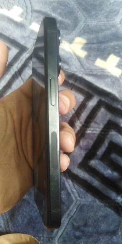 Apple iPhone 15 Pro