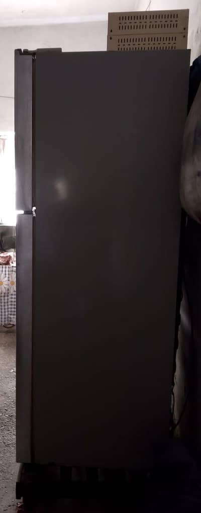 Haier Full Size Refrigerator for Sale – Excellent Condition