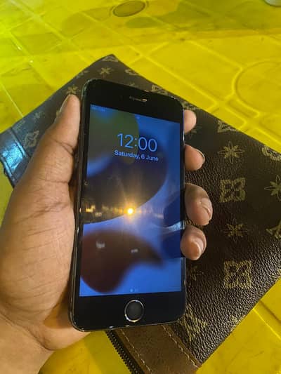i phone 7 128gb official approved
