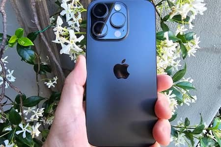 Apple iPhone 16 Pro
